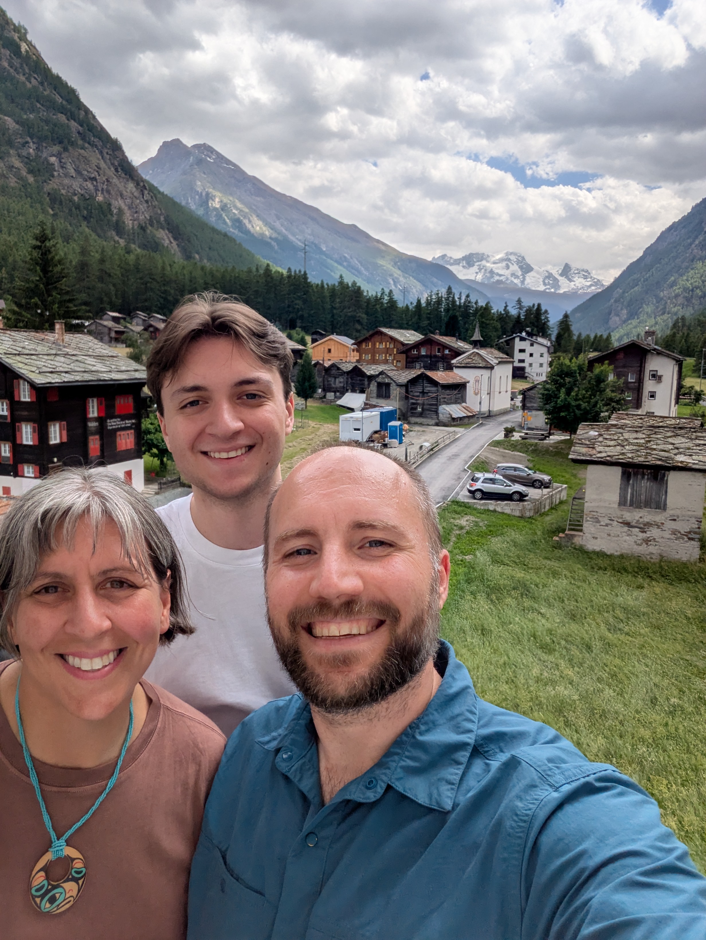 roxanneandfamilyphoto